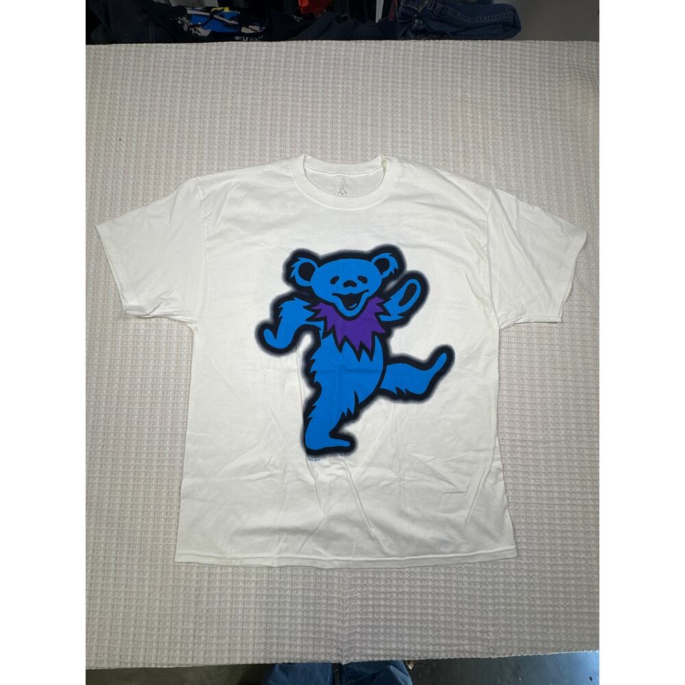 Liquid Blue Men’s T-Shirt 2000 Disneyland size XL 23x30.5 Walt Disneyworld